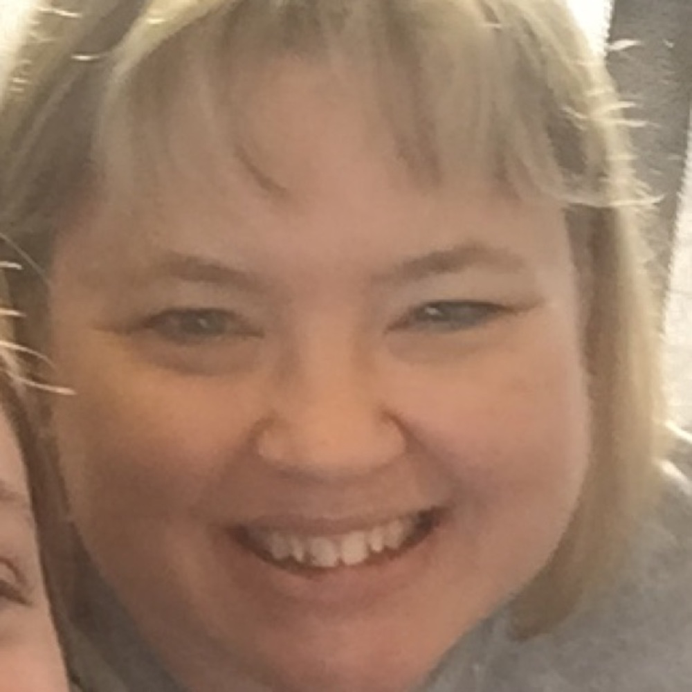 Meet your Posher, Dedebbie